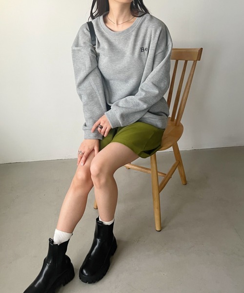 CLEA(クレア)の「〈Be〉刺繍 オーバーサイズカラースウェット(スウェット・レディース・イエロー/アイボリー/ダークグリーン/ピンク/ネイビー/グレー・FREE)」の18枚目の写真