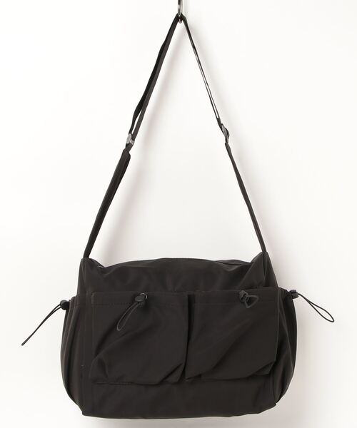 rinto（リント）の「【recomend selection/セレクト】quadruple pocket drawstring bag 4つの巾着ポケットショルダーバッグ（ショルダーバッグ・レディース・ホワイト/ブラック/グレー・FREE）」の2枚目の写真
