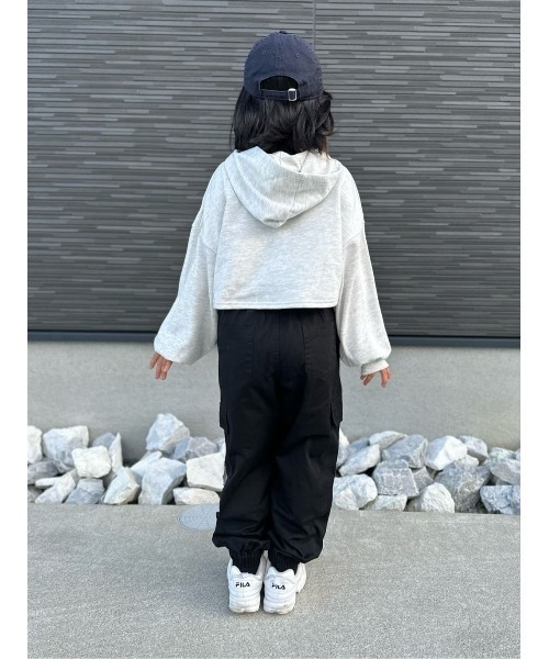 Right-on(ライトオン)の「【VIVIAN BLUE】ロゴテープポケットカーゴパンツ(カーゴパンツ・キッズ・ライトインディゴブルー/ブラック・150/130/120/140)」の15枚目の写真