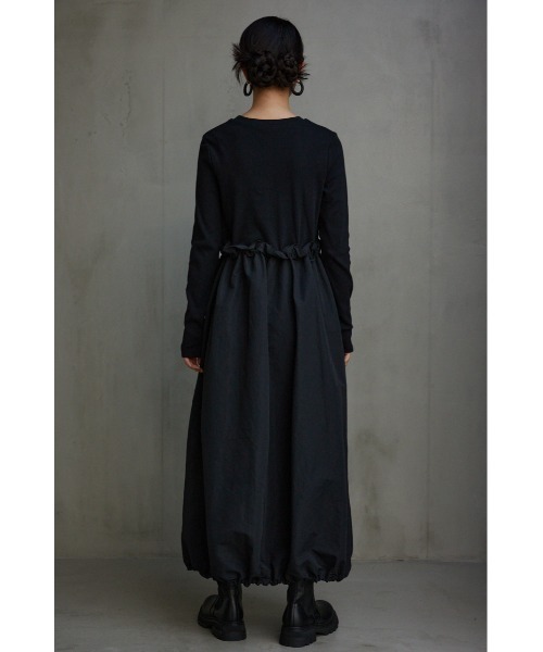 AZUL by moussy(アズールバイマウジー)の「ドッキングドローストリングワンピース(ワンピース・レディース・ブラック/グレー・MEDIUM/SMALL)」の18枚目の写真