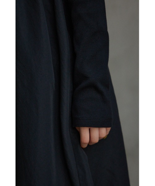 AZUL by moussy(アズールバイマウジー)の「ドッキングドローストリングワンピース(ワンピース・レディース・ブラック/グレー・MEDIUM/SMALL)」の16枚目の写真