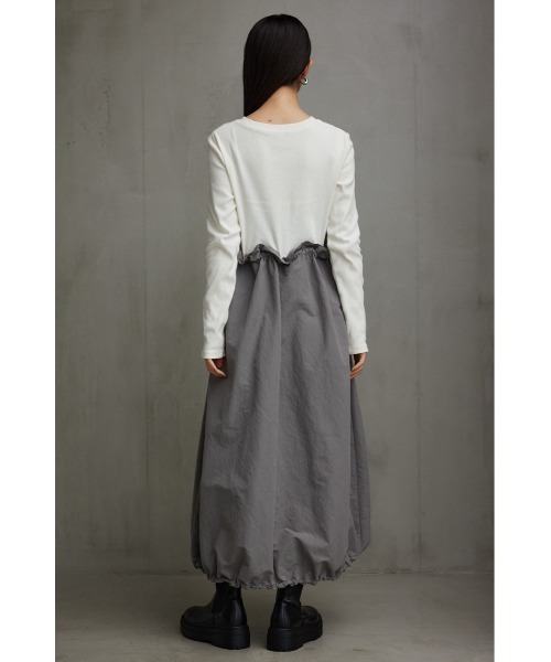 AZUL by moussy(アズールバイマウジー)の「ドッキングドローストリングワンピース(ワンピース・レディース・ブラック/グレー・MEDIUM/SMALL)」の8枚目の写真