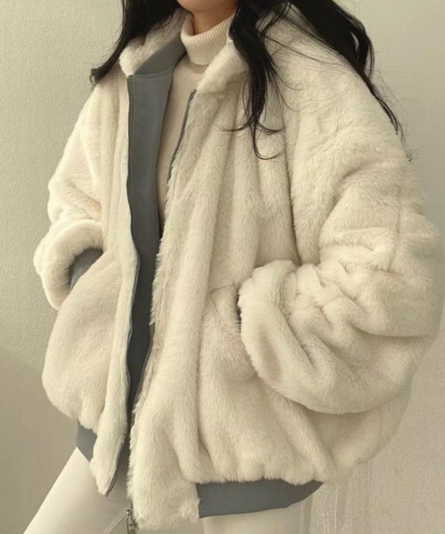 Ritzy（リッツィー）の「2way リバーシブル フードボアブルゾン（ブルゾン・レディース・ブラック/ホワイト/グレー/カーキ・M/L）」の11枚目の写真