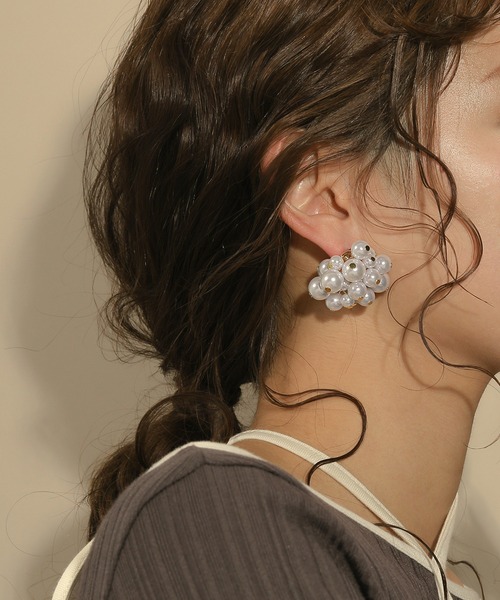 voov（ブーブ）の「パール メタル ボール ボリューム つぶつぶ ピアス 大きめ（ピアス（両耳用）・レディース・アイボリー/ゴールド/シルバー・フリー）」の20枚目の写真