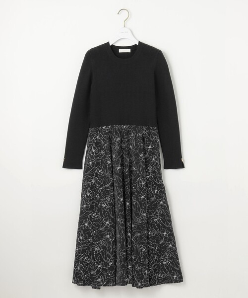 ANY SIS(エニィスィス)の「【洗える】フラワープリントドッキング ワンピース(ワンピース・レディース・ブラック系/ライトグレー系/ベージュ系・2/3/1)」の2枚目の写真