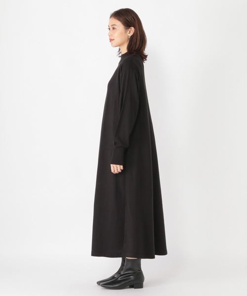 studio CLIP（スタディオクリップ）の「【毛玉になりにくい/マシンウォッシャブル】rakuryl 12ゲージフレアハイネックワンピース（ワンピース・レディース・レッド/カーキ/ブラック・FREE）」の10枚目の写真