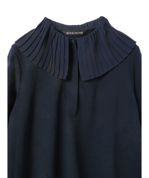 mizuiroind(ミズイロインド)の「mizuiro ind プリーツカラーシャツプルオーバー(シャツ/ブラウス・レディース・ブラック/アイボリー/ネイビー・FREE)」の16枚目の写真