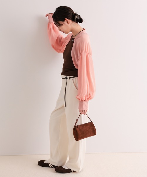 miette(ミエット)の「フロントチェーンボリュームスリーブシアーボレロ(カーディガン/ボレロ・レディース・オフホワイト/ピンク/ブルーグリーン/ブラック・FREE)」の17枚目の写真