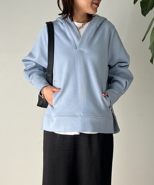 un dix cors(アンディコール)の「スキッパーフードニット(パーカー・レディース・グレイッシュベージュ/ブラック/ブルー・FREE)」の15枚目の写真