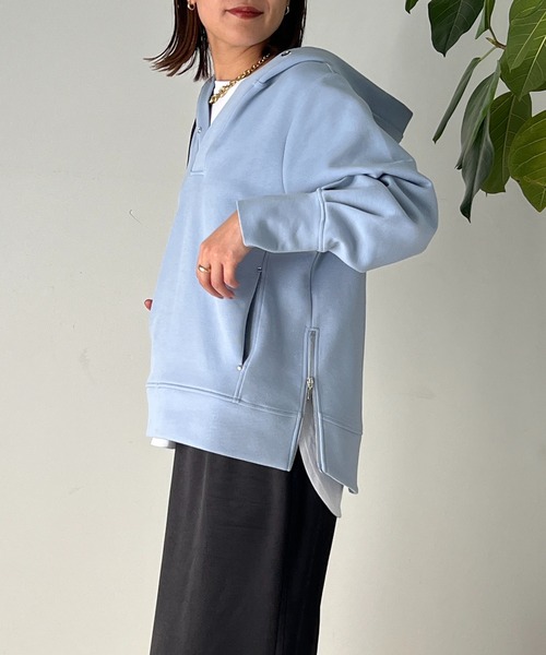 un dix cors(アンディコール)の「スキッパーフードニット(パーカー・レディース・グレイッシュベージュ/ブラック/ブルー・FREE)」の18枚目の写真