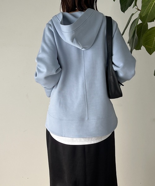 un dix cors(アンディコール)の「スキッパーフードニット(パーカー・レディース・グレイッシュベージュ/ブラック/ブルー・FREE)」の17枚目の写真