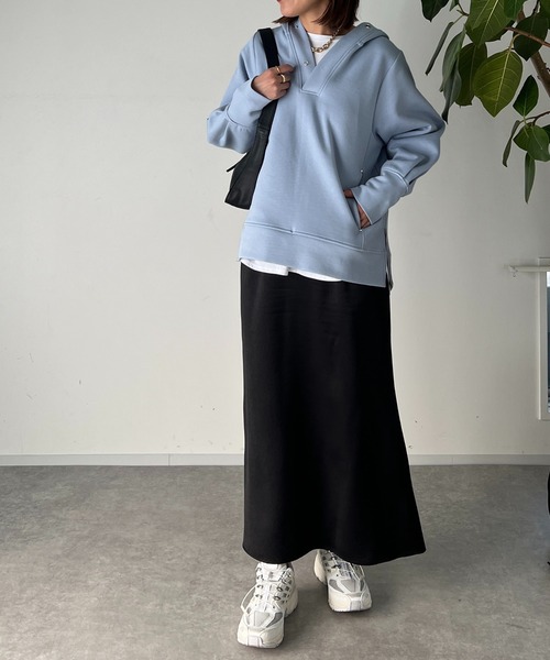 un dix cors（アンディコール）の「スキッパーフードニット（パーカー