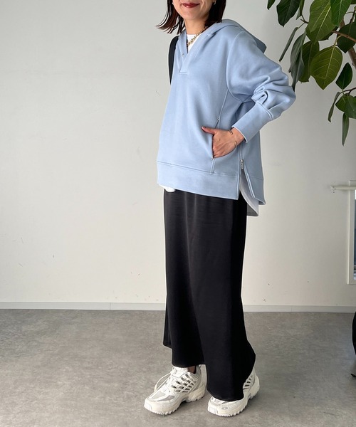 un dix cors(アンディコール)の「スキッパーフードニット(パーカー・レディース・グレイッシュベージュ/ブラック/ブルー・FREE)」の21枚目の写真