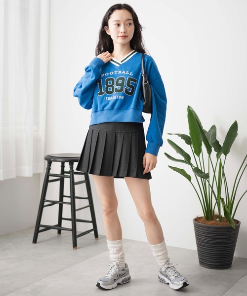 WEGO（ウィゴー）の「WEGO/Vネックラインリブショートスウェット（スウェット・レディース・ブルー/杢グレー/オフホワイト・FREE）」の6枚目の写真