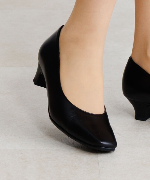 卑弥呼(ヒミコ)の「【Made in Japan】【卑弥呼】【撥水】3.5cmヒールブラックパンプス/600002(パンプス・レディース・ブラック・22.0cm/22.5cm/23.0cm/23.5cm/24.0cm/24.5cm/25.0cm/25.5cm/26.0cm/21.5cm/26.5cm)」の17枚目の写真