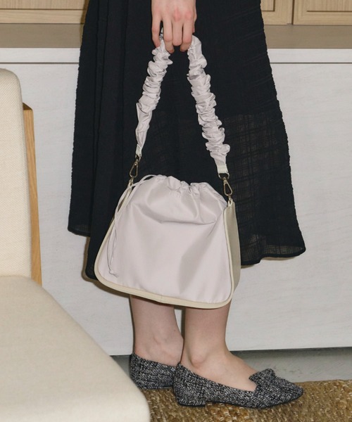 idem(イデム)の「kushu-kushu docking shoulder bag/くしゅくしゅショルダーバッグ(ショルダーバッグ・レディース・ミント/グレー・FREE)」の8枚目の写真