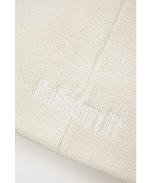 NEW ERA（ニューエラ）の「HinaYoshiharaxNEW ERA(R)xSLY ヒナヨシハラ ニューエラ スライ ニット帽（ニットキャップ/ビーニー・レディース・アイボリー/ブラック・FREE）」の13枚目の写真