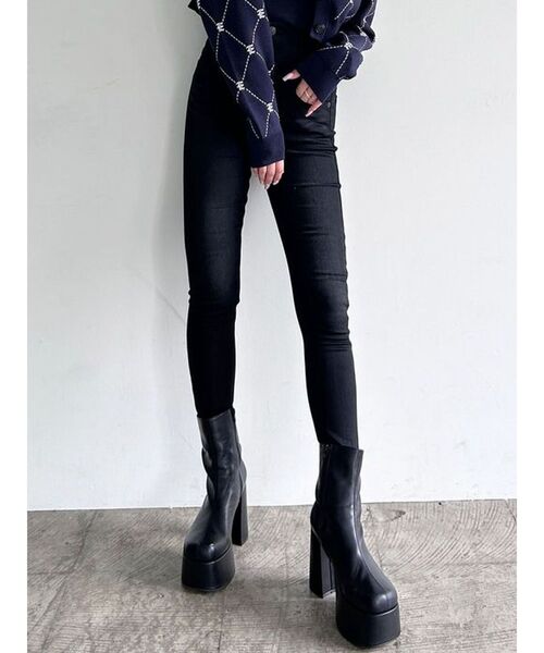 EMODA(エモダ)の「【ELDER】SYMハイウエストデニム(デニムパンツ・レディース・ブラック/インディゴブルー・SMALL/MEDIUM/X-SMALL)」の5枚目の写真