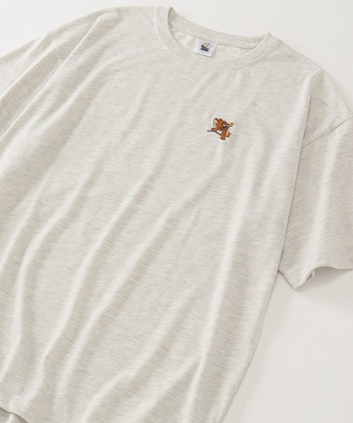 Tom&Jerry(トムアンドジェリー)の「【Tom & Jerry/トム & ジェリー】アートワークデザイン オーバーサイズ 半袖クルーネックTシャツ(Tシャツ/カットソー・レディース・ブラック/アクア/オートミール/マスタード・L/M)」の16枚目の写真