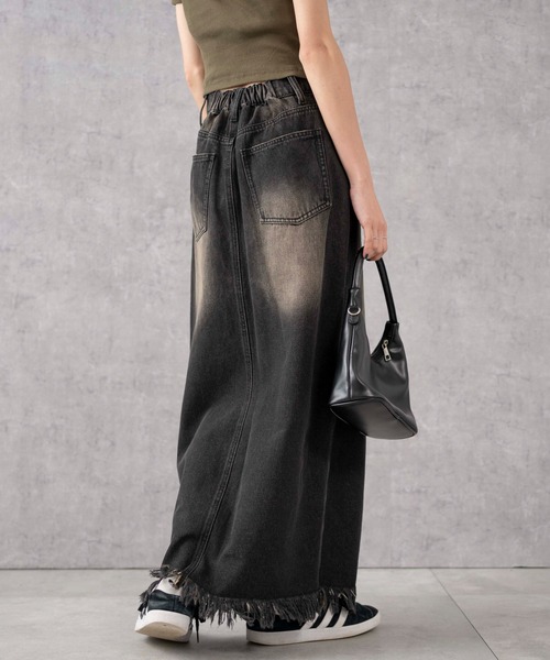 WEGO(ウィゴー)の「WEGO/ヴィンテージウォッシュデニムロングスカート(デニムスカート・レディース・インディゴブルー/ブラック・FREE)」の10枚目の写真