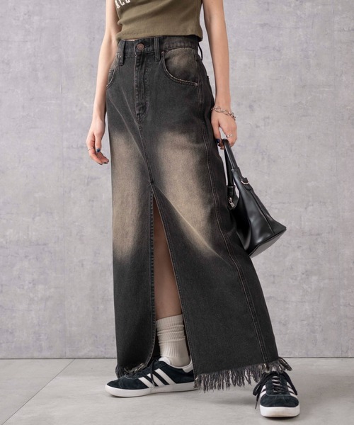 WEGO(ウィゴー)の「WEGO/ヴィンテージウォッシュデニムロングスカート(デニムスカート・レディース・インディゴブルー/ブラック・FREE)」の8枚目の写真