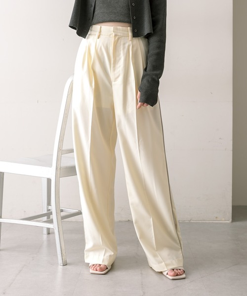 mline（エムライン）の「[mline]ラインサイドタックパンツ（その他パンツ・レディース・ブラック/アイボリー/グレー・2/1/FREE）」の6枚目の写真