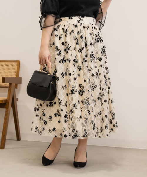 CLETTE(クレット)の「花柄チュールスカート(スカート・レディース・アイボリー/グレー・4L/3L/LL)」の6枚目の写真