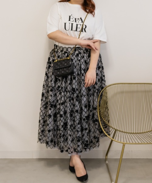 CLETTE(クレット)の「花柄チュールスカート(スカート・レディース・アイボリー/グレー・4L/3L/LL)」の11枚目の写真