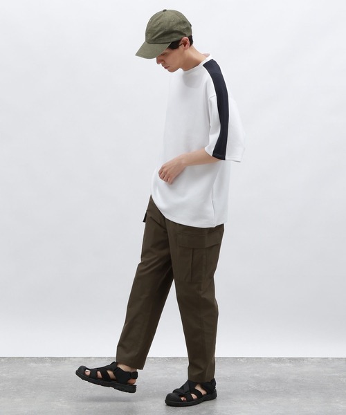 LAKOLE(ラコレ)の「【接触冷感】ダンボール袖ラインT / 127469(Tシャツ/カットソー・メンズ・ブラック/ホワイト/キャメル/グリーン・MEDIUM/LARGE/X-LARGE)」の6枚目の写真