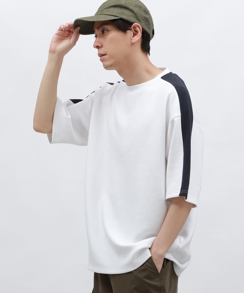 LAKOLE(ラコレ)の「【接触冷感】ダンボール袖ラインT / 127469(Tシャツ/カットソー・メンズ・ブラック/ホワイト/キャメル/グリーン・MEDIUM/LARGE/X-LARGE)」の7枚目の写真
