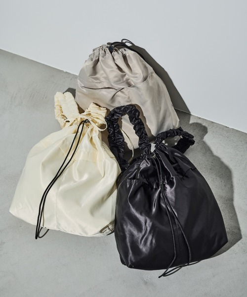 Shelly island（シェリーアイランド）の「ギャザーハンドルショルダーBAG（ショルダーバッグ・レディース・アイボリー/ブラック/グレー・FREE）」の14枚目の写真