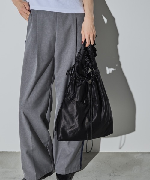Shelly island（シェリーアイランド）の「ギャザーハンドルショルダーBAG（ショルダーバッグ・レディース・アイボリー/ブラック/グレー・FREE）」の17枚目の写真