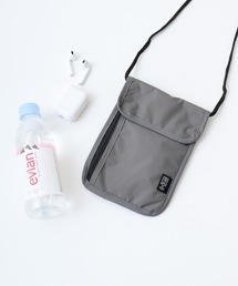 1004ST（イチマルマルヨンエスティー）の「サコッシュ スマホショルダー バッグ（ショルダーバッグ）」