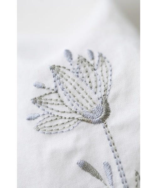 cawaii(カワイイ)の「草花のいぶき感じる刺繍シャツブラウス(シャツ/ブラウス・レディース・ホワイト・FREE)」の21枚目の写真
