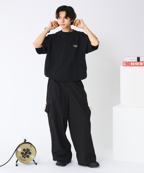 Adoon plain（アドーンプレーン）の「ナイロンドローコードワイドカーゴパンツ（カーゴパンツ・メンズ・ブラック/アイボリー・MEDIUM/LARGE）」の12枚目の写真
