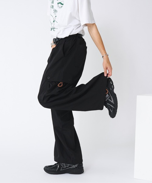 Adoon plain（アドーンプレーン）の「ナイロンドローコードワイドカーゴパンツ（カーゴパンツ・メンズ・ブラック/アイボリー・MEDIUM/LARGE）」の11枚目の写真