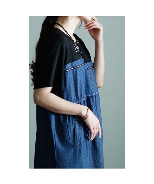 Sawa a la mode(サワアラモード)の「異素材デニムワンピース(ワンピース・レディース・ブルー・FREE)」の13枚目の写真