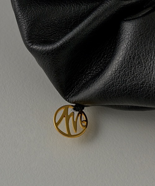 muku（ムク）の「CHOUCHOU/FAKE LEATHER（シュシュ・レディース・ブラック・FREE）」の11枚目の写真