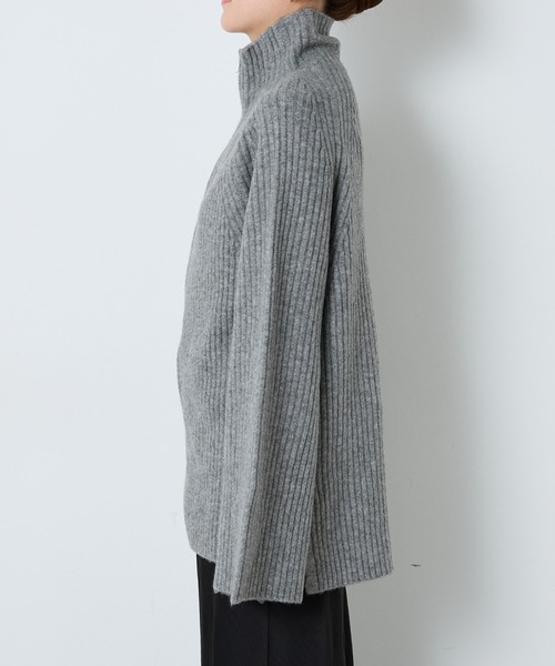 COLLAGE GALLARDAGALANTE(コラージュガリャルダガランテ)の「フロントZIPハイネックニット/WEB限定(ニット/セーター・レディース・ダークブラウン/グレー/ブラック・FREE)」の5枚目の写真