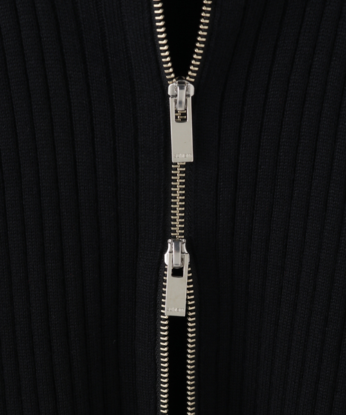 sulvam（サルバム）の「【SULVAM / サルバム】ハイネックジップアップニット（ニット/セーター・メンズ・ブラック・MEDIUM/SMALL）」の7枚目の写真
