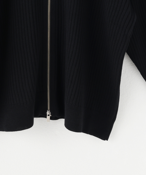 sulvam（サルバム）の「【SULVAM / サルバム】ハイネックジップアップニット（ニット/セーター・メンズ・ブラック・MEDIUM/SMALL）」の9枚目の写真