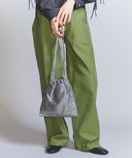 BEAUTY&YOUTH UNITED ARROWS(ビューティーアンドユースユナイテッドアローズ)の「ベルベット×チュール ドロストバッグ(ショルダーバッグ・レディース・オフホワイト/グレー/ブラック・FREE)」の3枚目の写真