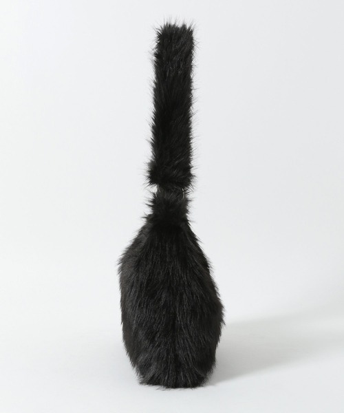 PAGEBOY(ページボーイ)の「シャギーファーショルダーBAG(ショルダーバッグ・レディース・ブルー/オフホワイト/ブラック・FREE)」の14枚目の写真