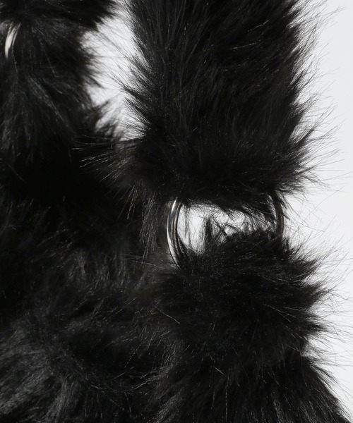 PAGEBOY(ページボーイ)の「シャギーファーショルダーBAG(ショルダーバッグ・レディース・ブルー/オフホワイト/ブラック・FREE)」の17枚目の写真