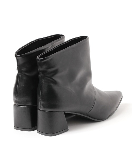 LAKOLE(ラコレ)の「ワイドシャフトブーツ / 140076(ブーツ・レディース・ブラック/ベージュ・MEDIUM/LARGE)」の14枚目の写真