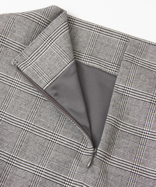 URBAN RESEARCH（アーバンリサーチ）の「UR グレンチェックボトルネックプルオーバー（シャツ/ブラウス・レディース・ライトグレー/チャコールグレー・FREE）」の6枚目の写真