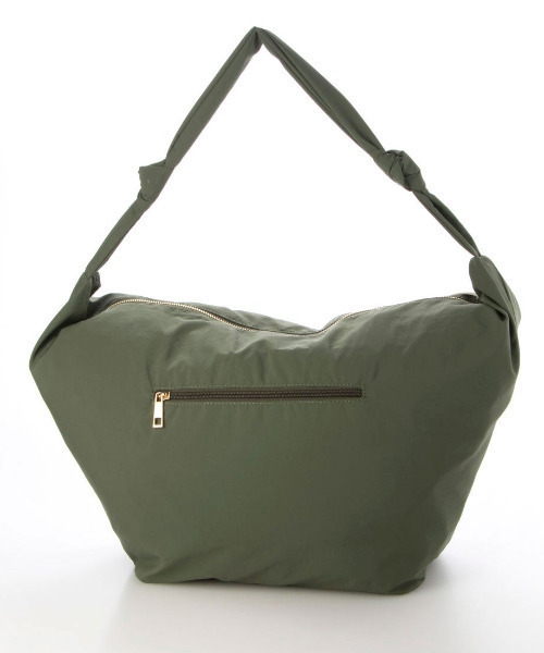 cache cache(カシュ カシュ)の「カシュカシュ cachecache / シワナイロンビッグバッグ(ショルダーバッグ・レディース・パープル/キャメル/カーキ/ブラック・FREE)」の7枚目の写真
