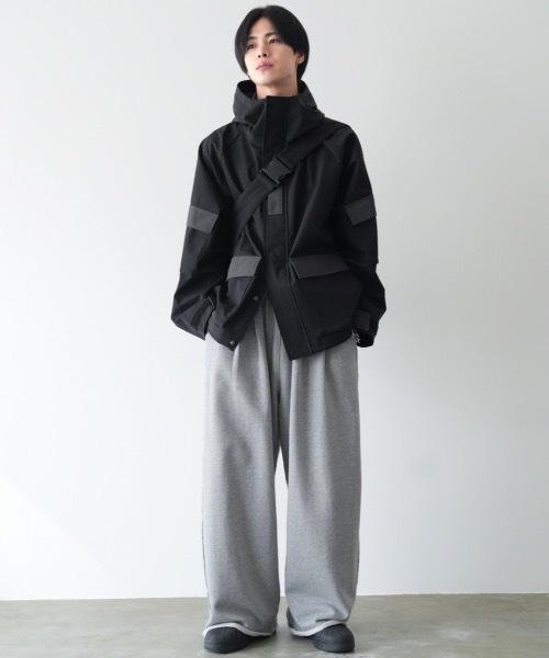 Watertight zipper tech shoulder bag / 止水ファスナーテック