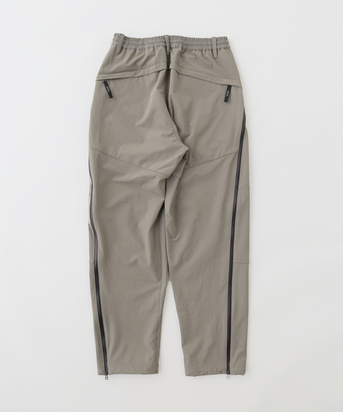 ROTOL（ロトル）の「【ROTOL / ロトル】TRANSFORM TECH TRACK PANTS（その他パンツ・メンズ・チャコールグレー/ブラック・1/2）」の7枚目の写真