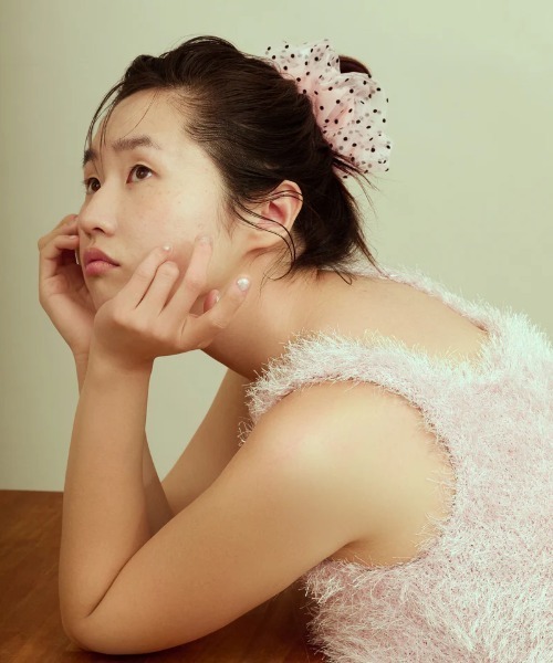 you only live once（ユーオンリーリブワンス）の「【8】【youonlyliveonce】シアードットデザインシュシュ（シュシュ・レディース・ベージュ/ピンク/ブラック・FREE）」の3枚目の写真